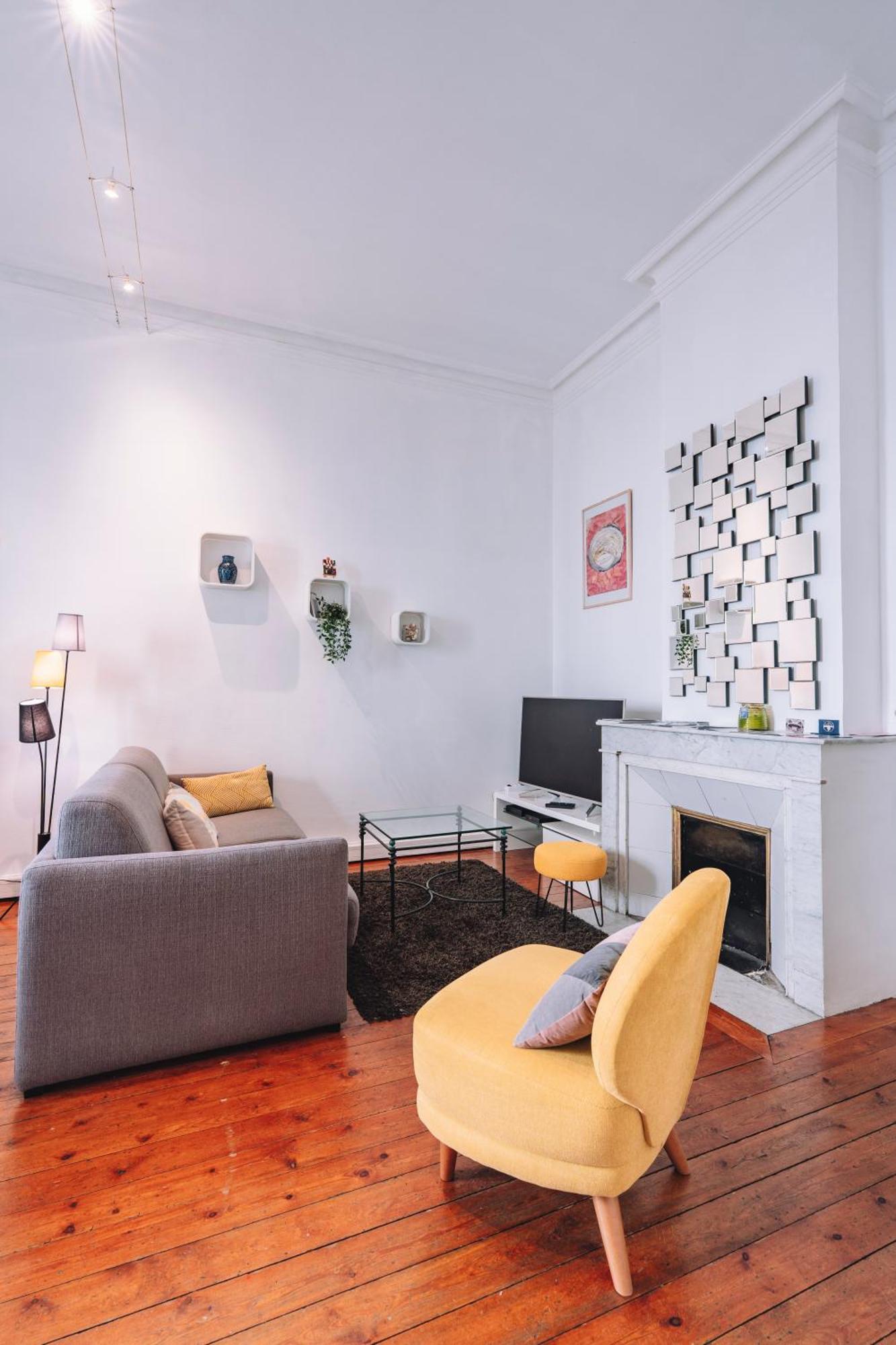 Demeure & Confort Nimes Bagian luar foto
